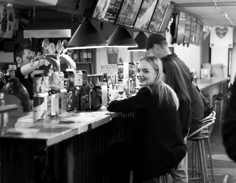 Party of One: The Surprisingly Powerful Case for Hitting the City Solo